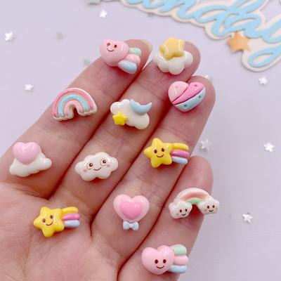 30 figuras de resina pintadas con estrellas de dibujos animados de colores, nubes blancas, arcoíris y amor, con parte trasera plana, para manualidades y álbumes de recortes.