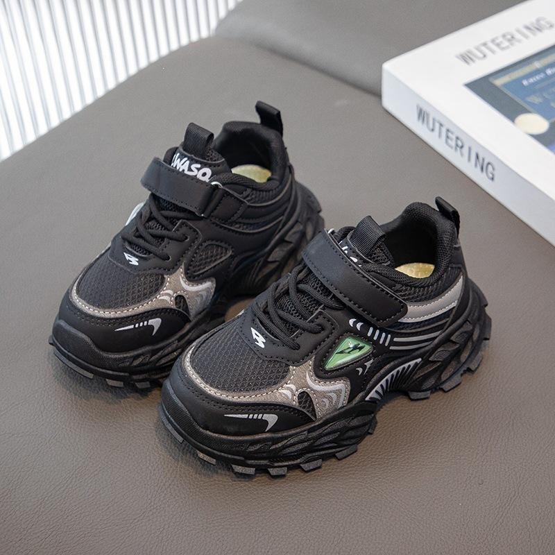 Spring Mesh Breathable Kids Sneakers Velcro Closure Soft Sole Non Slip Casual Dad Shoes For Boys And Girls