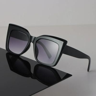 Vintage Square Sunglasses Women Men Retro Casual Fashion Black Clear Sun Glasses Female Eyewear