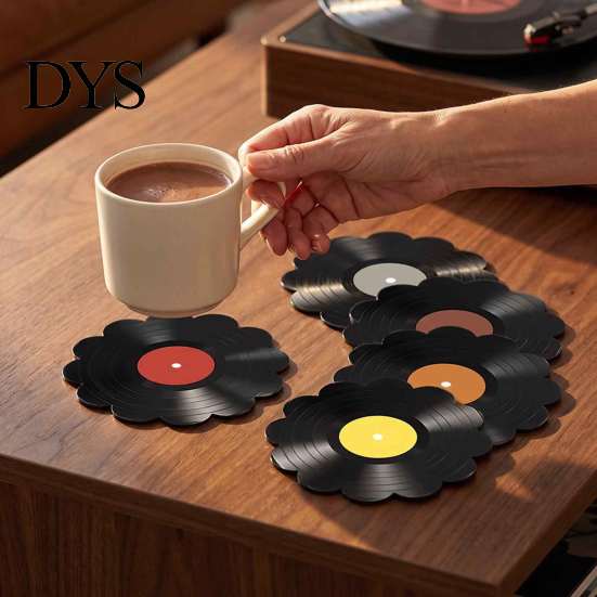 Durable Tabletop Scratch Guards 8PCS Vinyl Record Acrylic Coasters, Vintage Style Heat-Insulating Retro Water Stain Prevention Pads Drink Lightweight