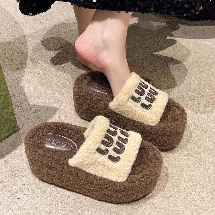 

Маленький человек увеличивает рост на 8 см толстоподошвенные пушистые тапочки женские осень и зима новые маленький размер верхняя одежда маффин теплый хлопок моп 40