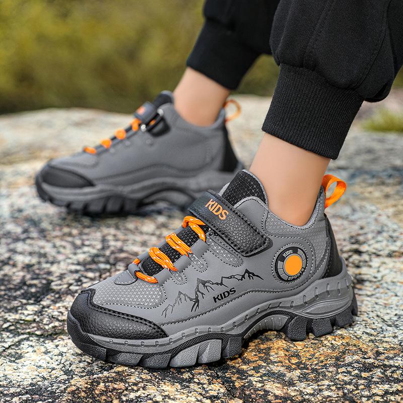Boys' Thickened Non-Slip Warm Sneakers for Autumn & Winter - Outdoor Hiking Shoes for Middle & Big Kids