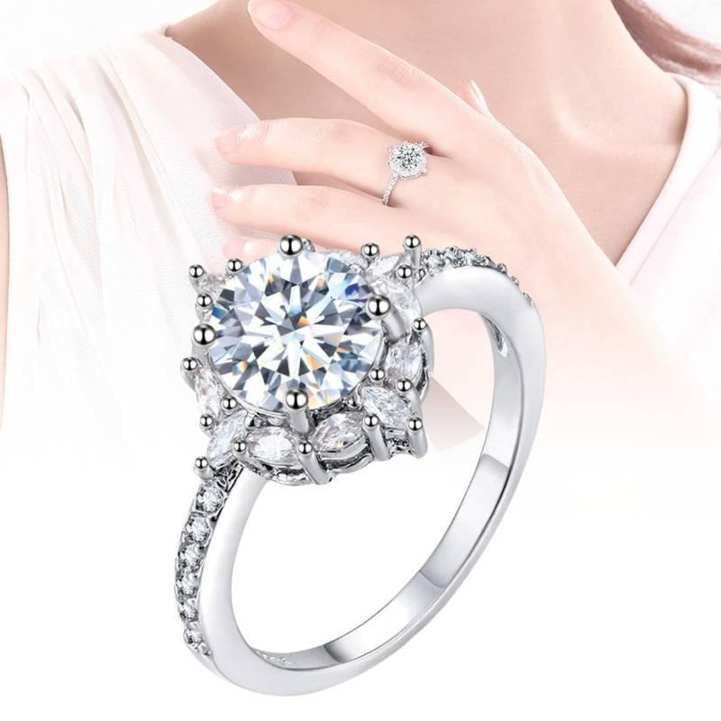 Luxurious Brass And White Steel Ring Stunning European Style Jewelry