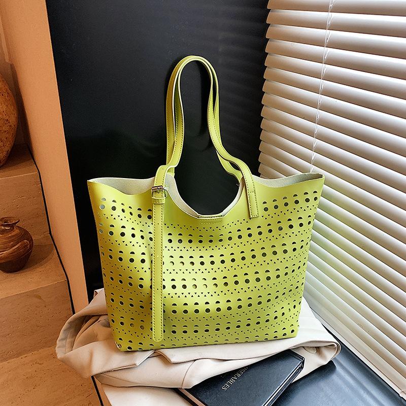 Large-capacity Hollow Bag Women's Summer New Versatile Shoulder Mother and Child Bag Casual Class Tote Bag