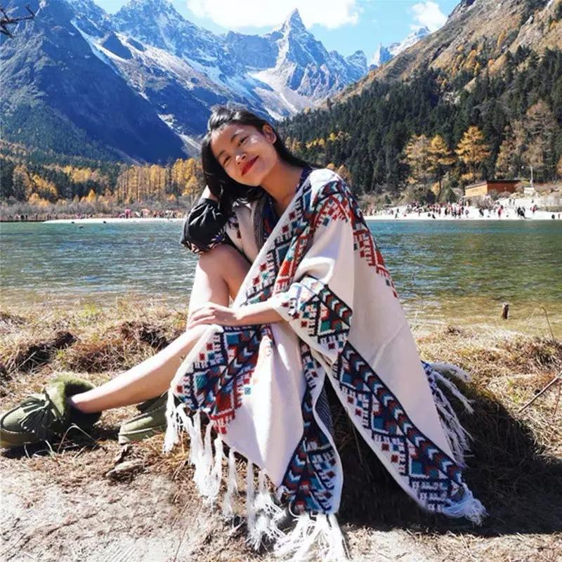 Ethnic style shawl cape women s warmth Xizang grassland Qinghai Yunnan Lijiang Xinjiang travel photo super fairy scarf белый