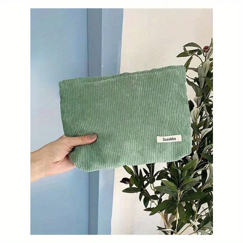 Letter Patch Makeup Bag Pouch Skincare Toiletry Packing Bag Travel Essentials Organizer Lip Oil Nail Polish Travel Toiletry Storage Zipper