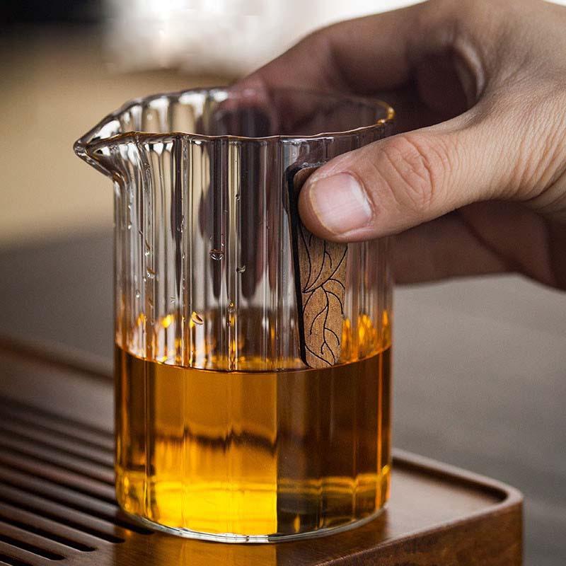 300ml Anti scalding Wood Chips Glass Fair Cup Tea Pitcher Household Tea Ceremony Tea Mug Chahai Kung Fu Tea Set Accessories