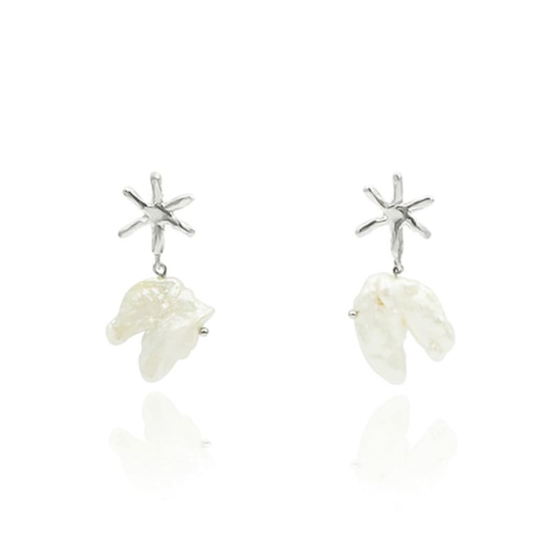 POPPI The classical star earrings no.5