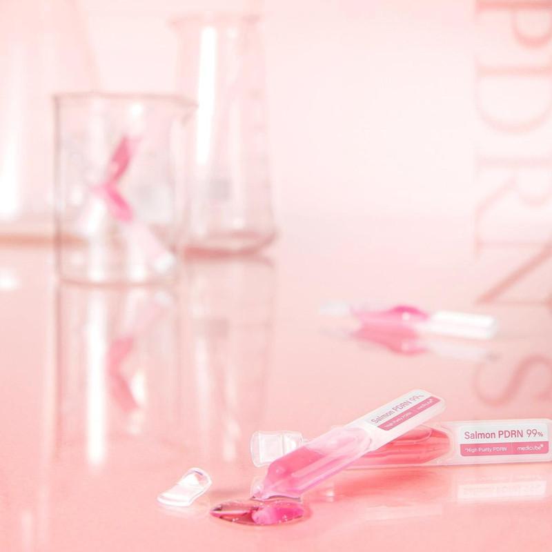 [Łosoś PDRN 99%] medicube PDRN RÓŻOWY RÓŻOWY ONEDAY Serum 1,5ml x 10szt.