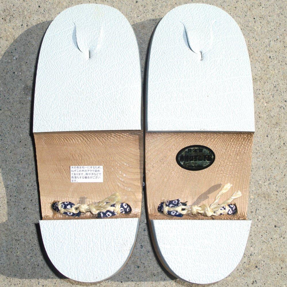 Řemeslníci spojují 300 let tradice. Dětská pique tanga Nezuko modrá barva látky [Kiso geta] 20-21cm, velikost, vzor, (přední zapínání, k dispozici)