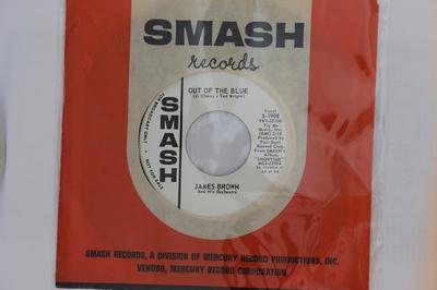 Płyta 7-calowa JAMES BROWN & HIS ORCHESTRA - Out Of The Blue S1908 Smash Records 1964 US Soul/Funk Używana