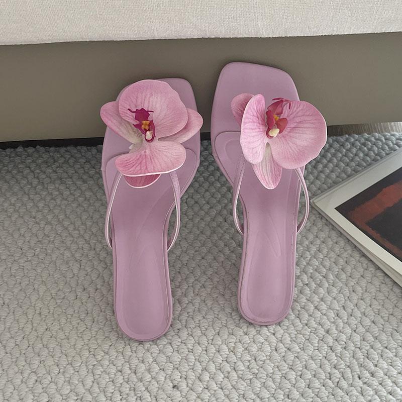 Módní nazouvací lodičky dámské střední podpatky boty módní květinové dámské tenké podpatky nazouvací boty dámské žabky obuv velká velikost 43