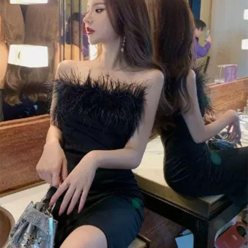 Pure and Alluring Style Sexy Black Strapless Dress for Women, Autumn and Winter Layered with a Furry Off-shoulder Neck, Scheming Spicy Girl Pencil Ski