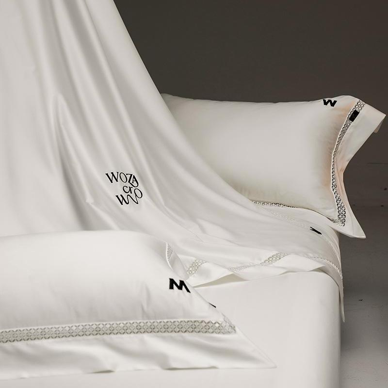 Four-piece Set of Pure Cotton Bedding, Simple Embroidered Quilt Cover, Bed Sheet Pillowcase Set