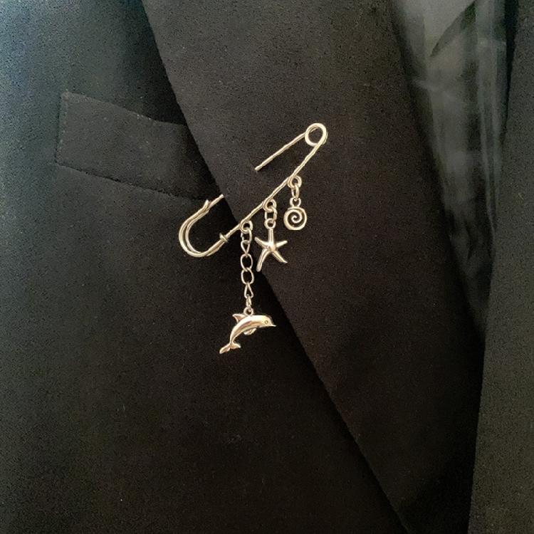 Trendy Lapel Pin Delicate Chain Pins Fashion Pendant Brooch Alloy Material