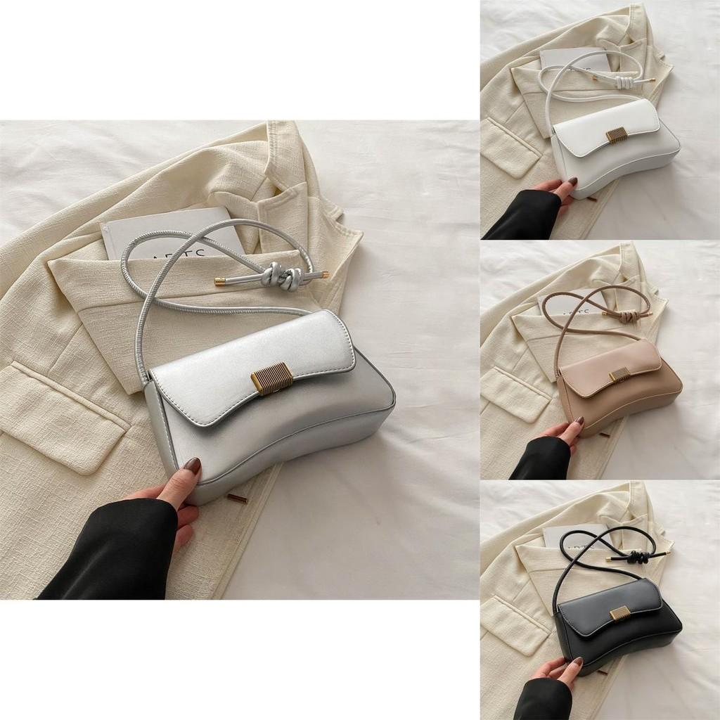 Trendy Korean Style Solid Color Casual Pu Crossbody Bag For Fashionable Outfits