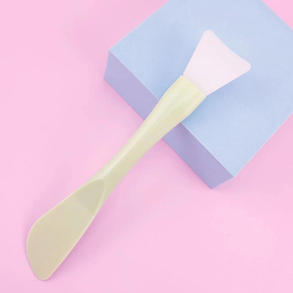 Silicone Facial Mask Brush Soft  Mud Film Brush DIY Film Adjusting Beauty Tool  Wholesale Head with Scraper Integrated Dual-use