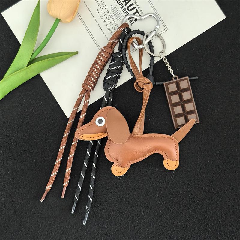 Dachshund Keychain Leather Strap Design Ins Car Keyring Bag Pendant Femme Handbag Ornament