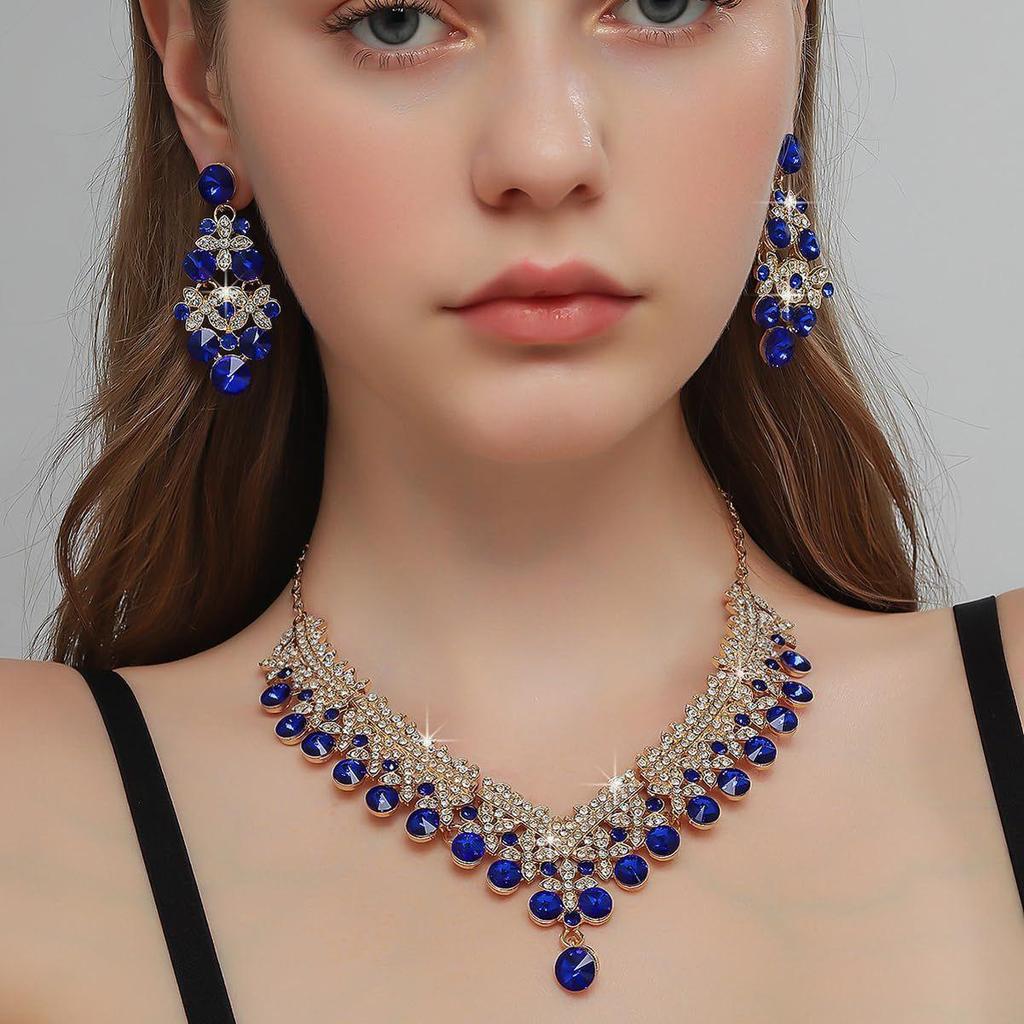 Neuestes Stilvolles Design Ausgefallenes Hochzeitsparty Kristall Diamanten Halskette Schmuckset für Frauen