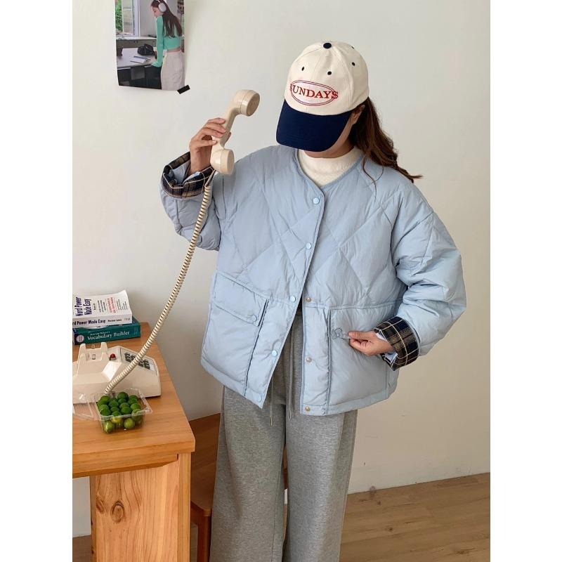 Crew neck sleeves plaid splicing down jacket women's light and thin short diamond small loose white duck down jacket