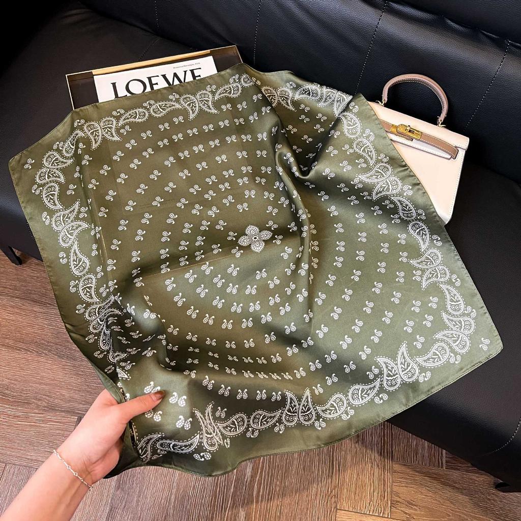 Luxury Paisley Square Scarf Women Print Satin Neckerchief Spring Hair Band Foulard Bandana Echarpe Tie Shawl Wraps
