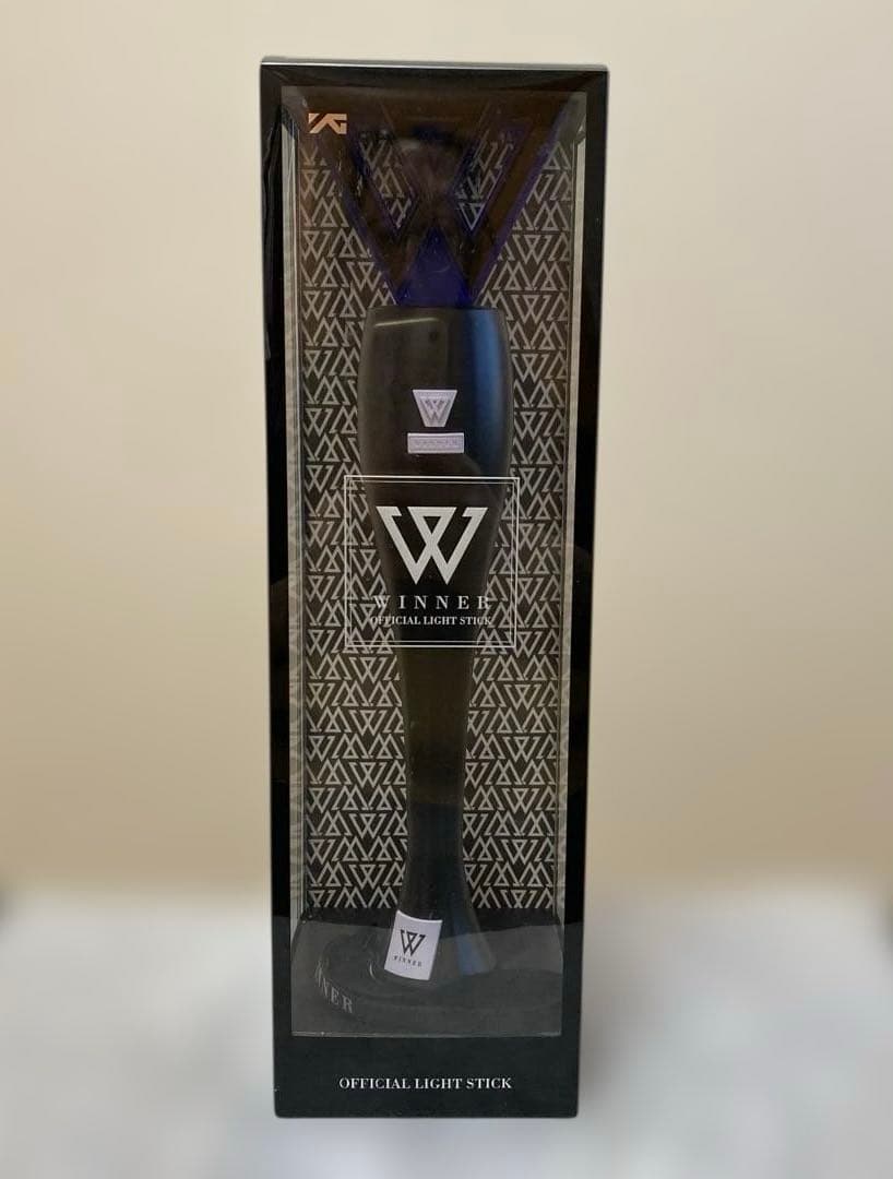 

[USED] WINNER Official Korean Light Stick ver.1 BK