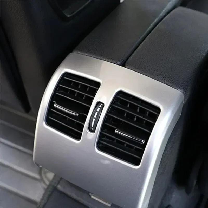 Carbon Pattern Car Rear Air Codition Outlet Cover Decoration Trim For Mercedes Benz C class W204 2008-2013 Interior Accessories