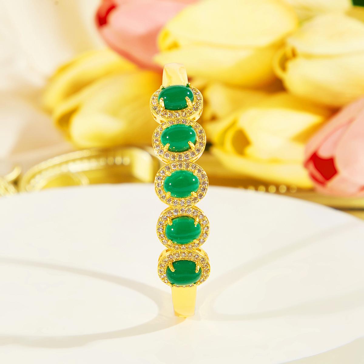 

CMM великолепные золотые браслеты-браслеты ювелирные изделия сверкающие цирконии очаровательный аксессуар для мировых ценителей моды изумрудный