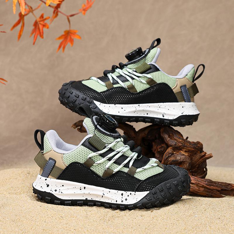 Boys 2025 shoes classmates new mesh breathable children outdoor middle and older children non-slip sports shoes running shoes