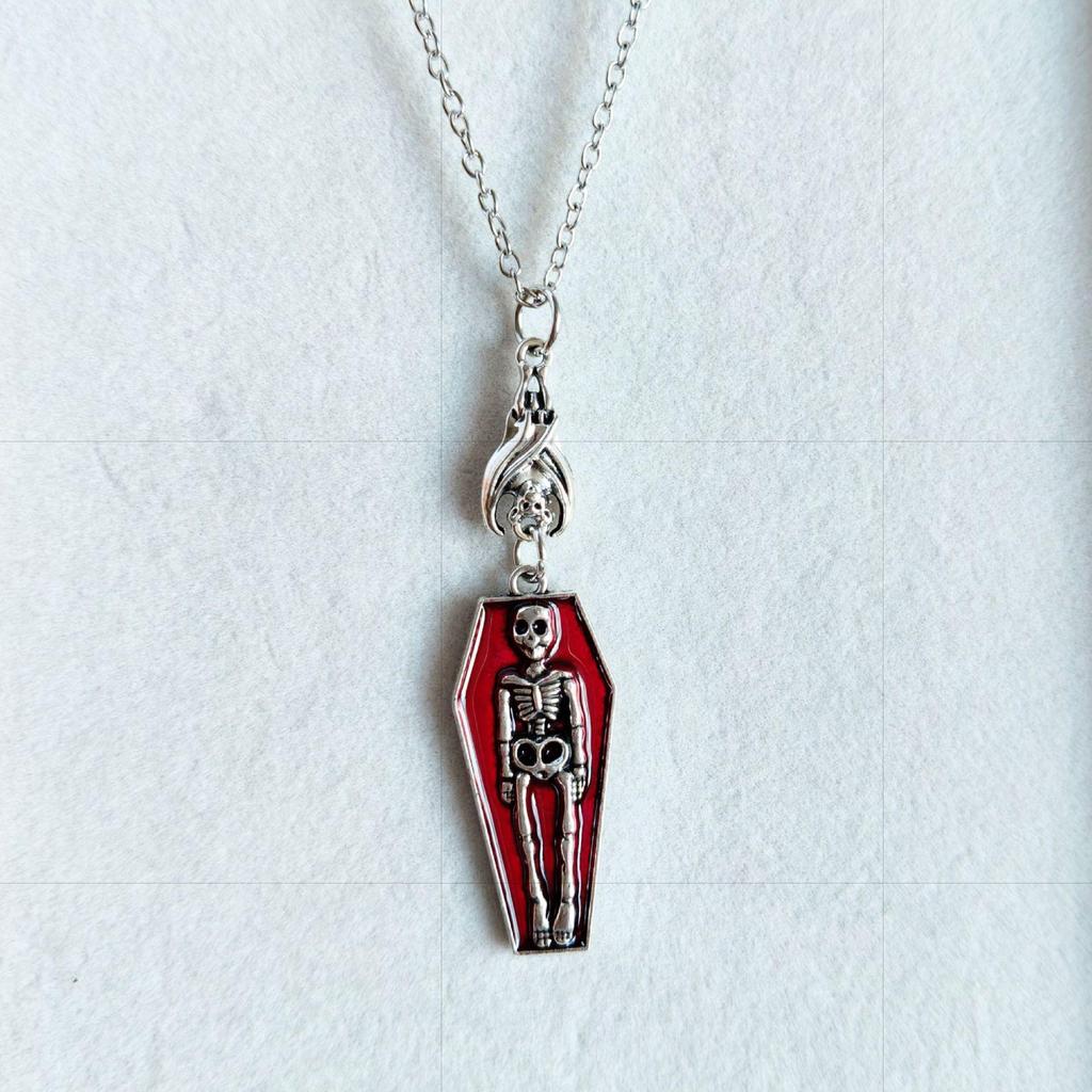 Retro Skull Coffin Pendant Necklace: Halloween Dark Style