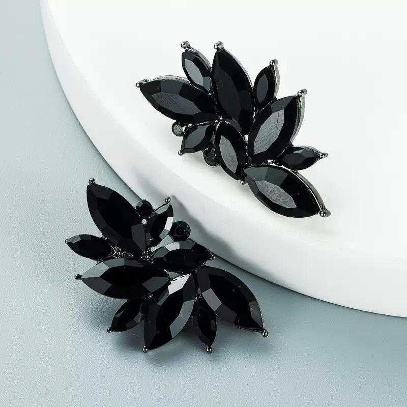 European American Fashion Rhinestone Wing Earrings - Trendy and Exaggerated Crystal Accessories for Women