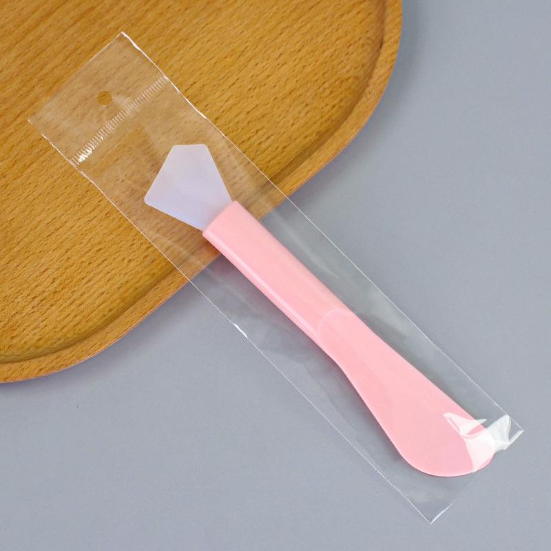 Double-Ended Silicone Mask Brush Mixing Stick Mask Scraper Soft-Tipped Spa Tool Makeup Brush