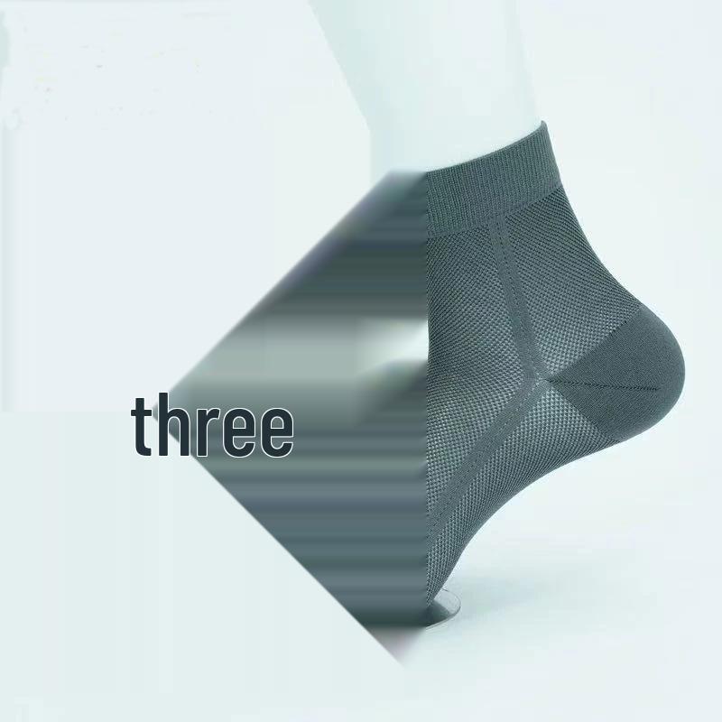3 Pairs Unisex Mid-Calf Socks: Trendy, Breathable, Sweat-Absorbent, Solid Color for Autumn/Winter Y185