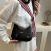 Niche Design Crescent Bag Spring New Casual Simple Popular Fashion Shoulder Armpit Messenger Bag