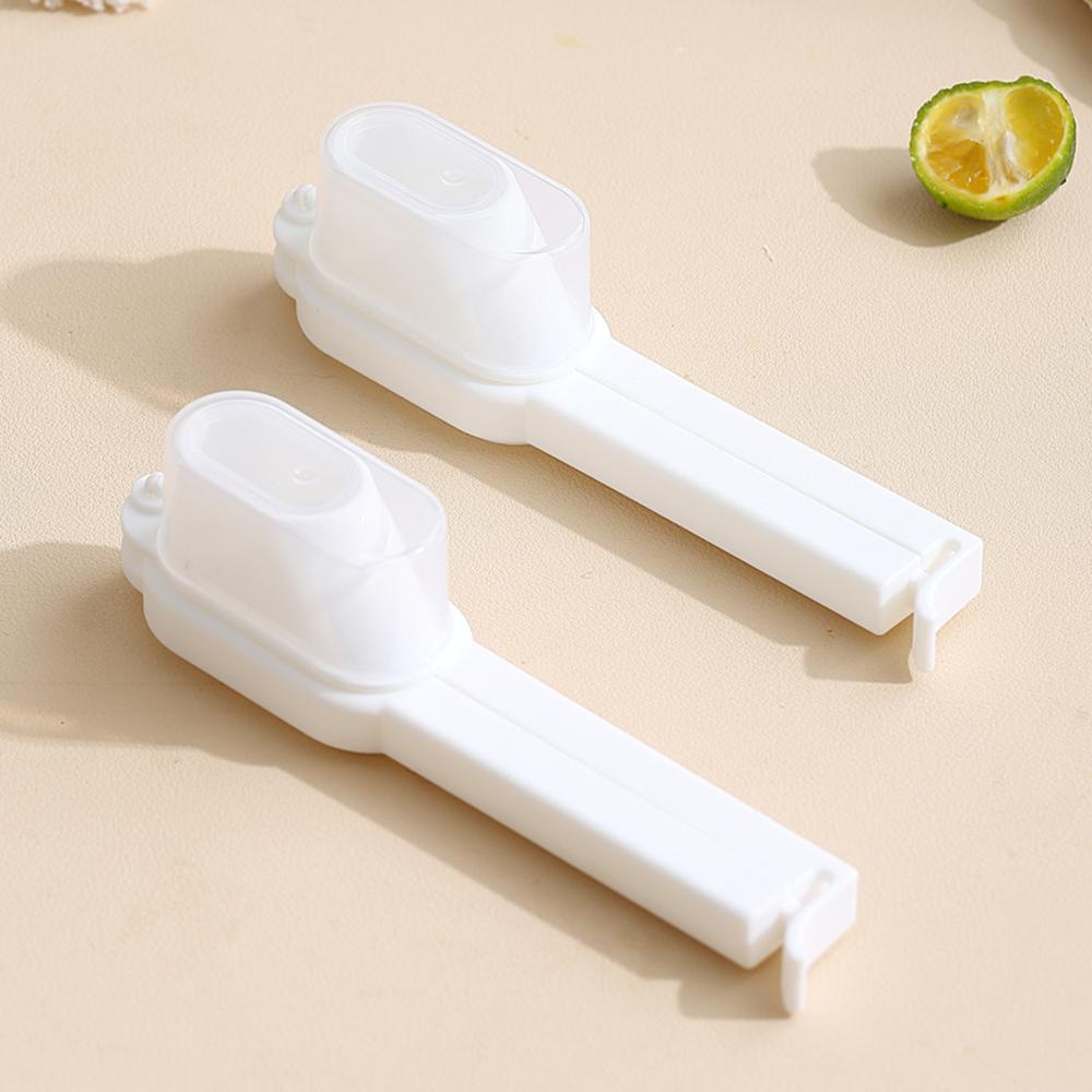 

2PCS Creative Sealed Discharge Nozzle Food Preservation Clip MoistureProof Tea Milk Powder Funnel Snacks Sealing Lid for Kitchen