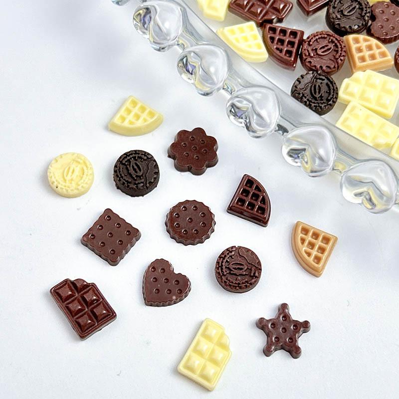 Simulation Chocolate Cookies Hot-Selling Nail Art Decorations Mixed Cute Round Cookies and Pentagram Nail Art Decoration Material Kit