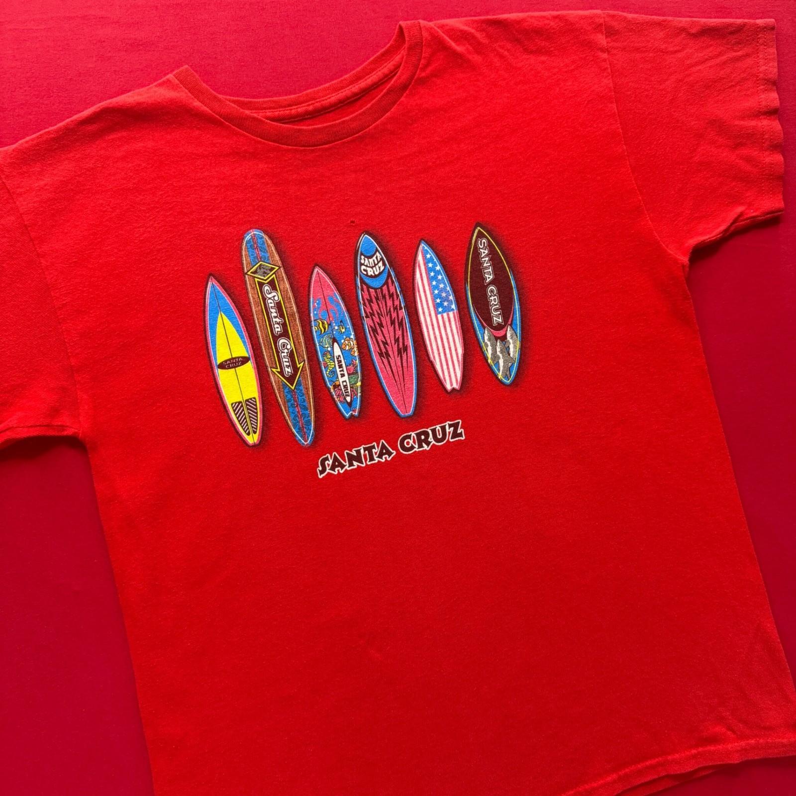 Vintage Santa Cruz Surfboards Red T-Shirt Mens Y2K Surfer Graphic Tee Small M