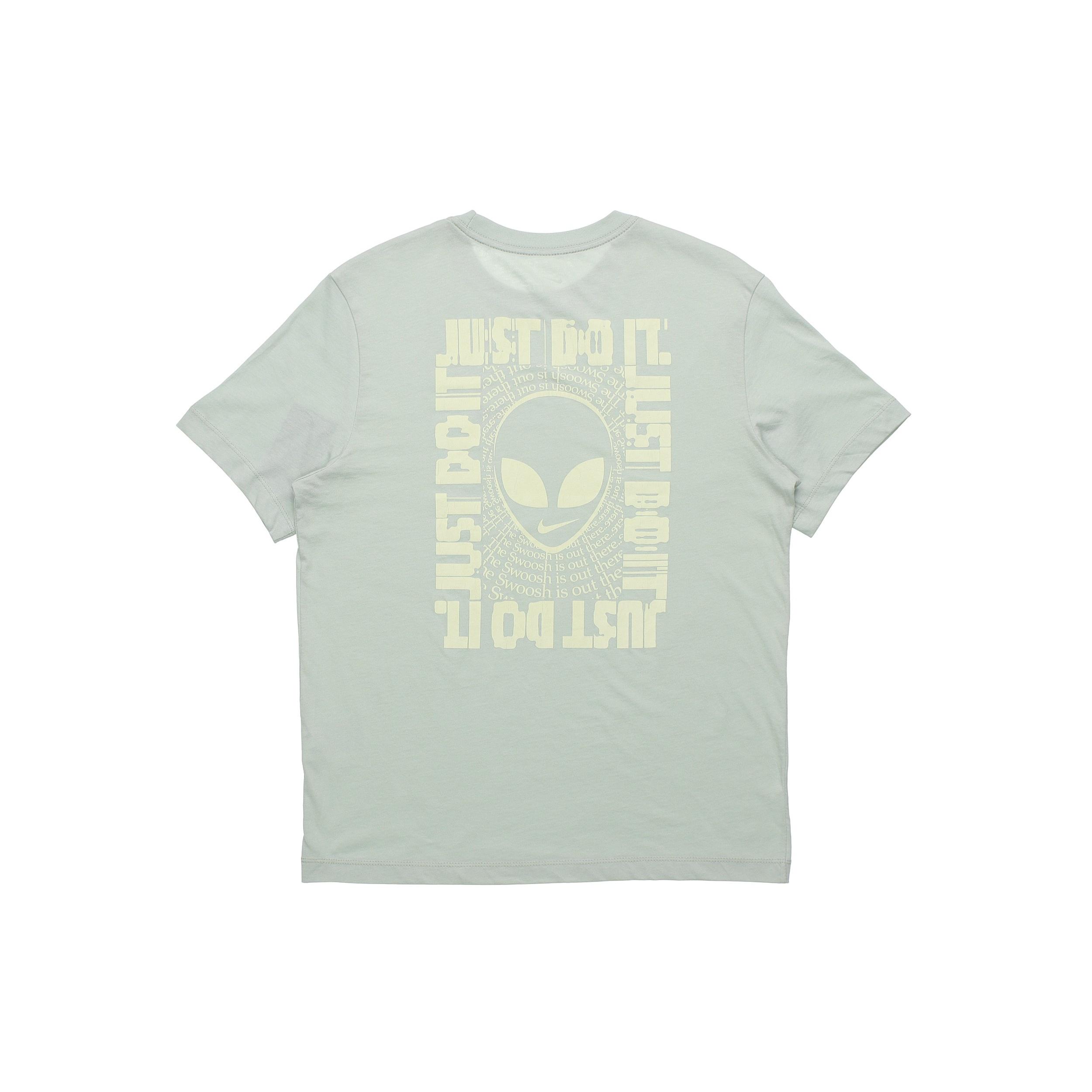 Nike Sportswear Alien Printing Short Sleeve Grass Green Men s CV8968-321 M