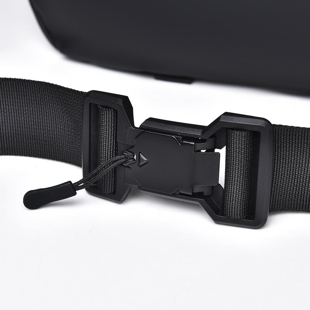 Men's Motorcycle Crossbody Bag, Water-repellent Multi-functional Chest Bag, Cool Crossbody Single-shoulder Bag