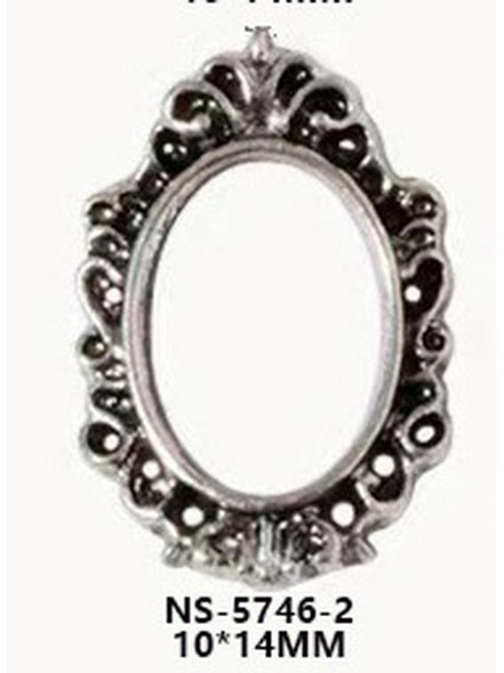 Retro Alloy Nail Art: 3D Carved Oval & Square Photo Frame Decorations