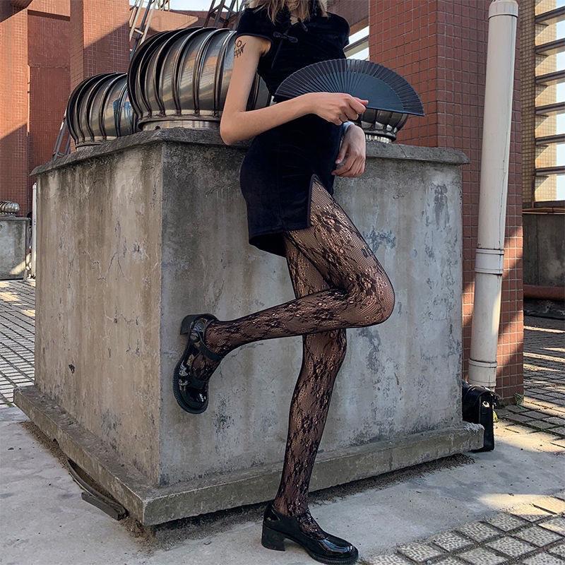 Стиль Ins Ретро Ажурные Жаккардовые с Розами Сетчатые Чулки Темные Сексуальные Сетчатые Колготки с Рисунком Сердце