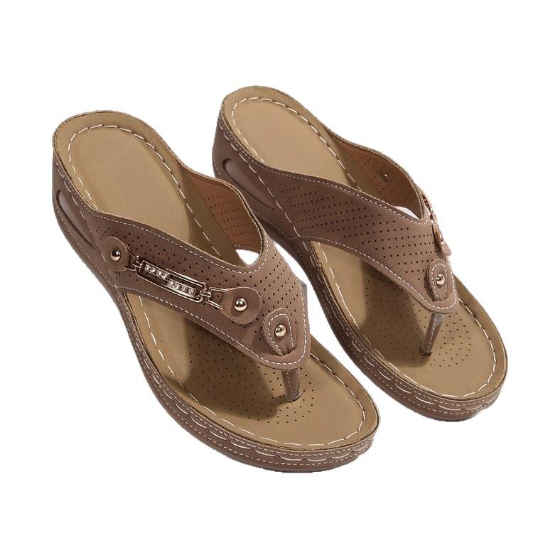 2025 Summer New Toe Sandals Women's Round Head Hollow Metal Buckle Heel Wear Solid Color Beach Flip-flops