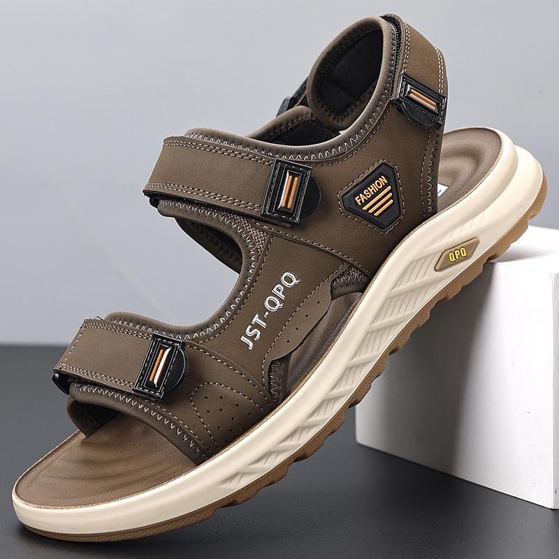 Summer new sandals men's sandals wear casual beach shoes men's driving thick-soled cool slippers