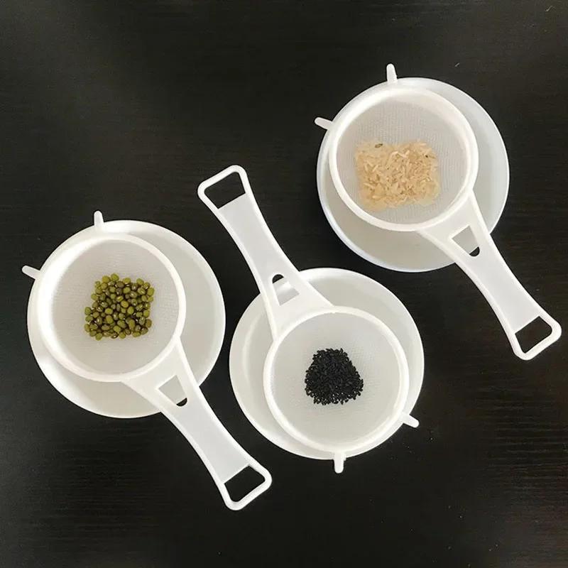 Set of 4 Multi-purpose Mesh Filter with Handle - Perfect for Tea, Juice, Flour, Soy Milk, Etc. - Kitchen Gadgets, Easy To Filter