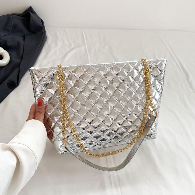 Borsa Tote Elegante a Colore Solido di Grande Capacità con Raffinato Design Trapuntato per l'Uso Quotidiano