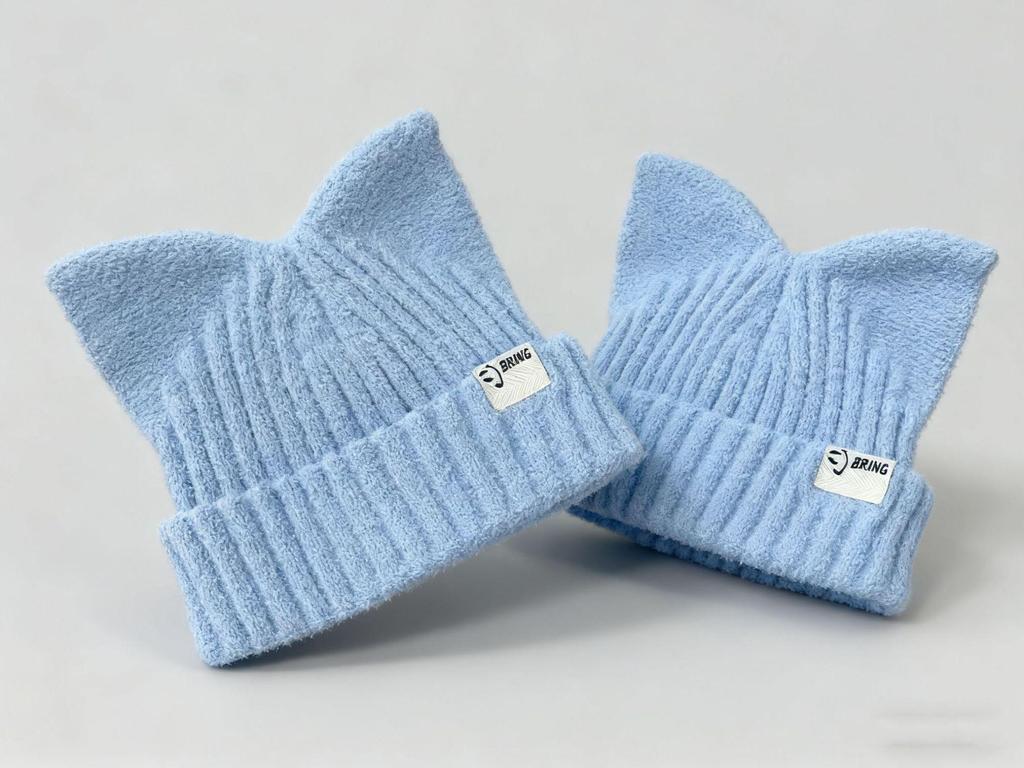 Women's Korean Fashion Cat Ear Wool Hat – Large Head Circumference, Knitted for Warmth, Shows Smaller Face, Perfect for Autumn & Winter