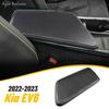 Auto Armlehne Abdeckung Mittelkonsole Leder Pad Fit für Kia EV6 2022 2023 Central Console Armlehne Box Schutz Innen
