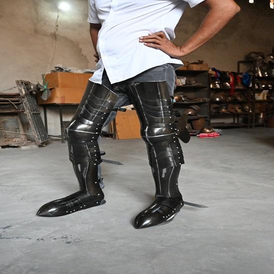 Średniowieczna Pełna Ochraniacz Nóg Ręcznie Robiona Zbroja Nagolenniki Zbroja Rycerska Kostium Ochrona Niestandardowa Zbroja Historyczna do Cosplayu Z Butami