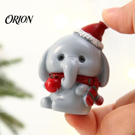 Holiday Gift for Animal Lovers Resin Cow/Elephant Figurines with Santa Hats, Christmas Ornaments, Ornaments Cute Desktop Decoration Home Party