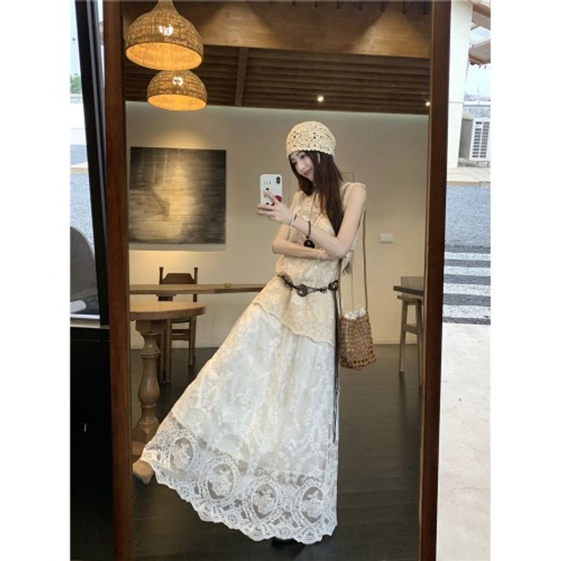 Kumikumi Retro Set Heavy Industry Crochet Vest Tops Women Autumn Lace Skirt A- Line Skirt Two-piece Set